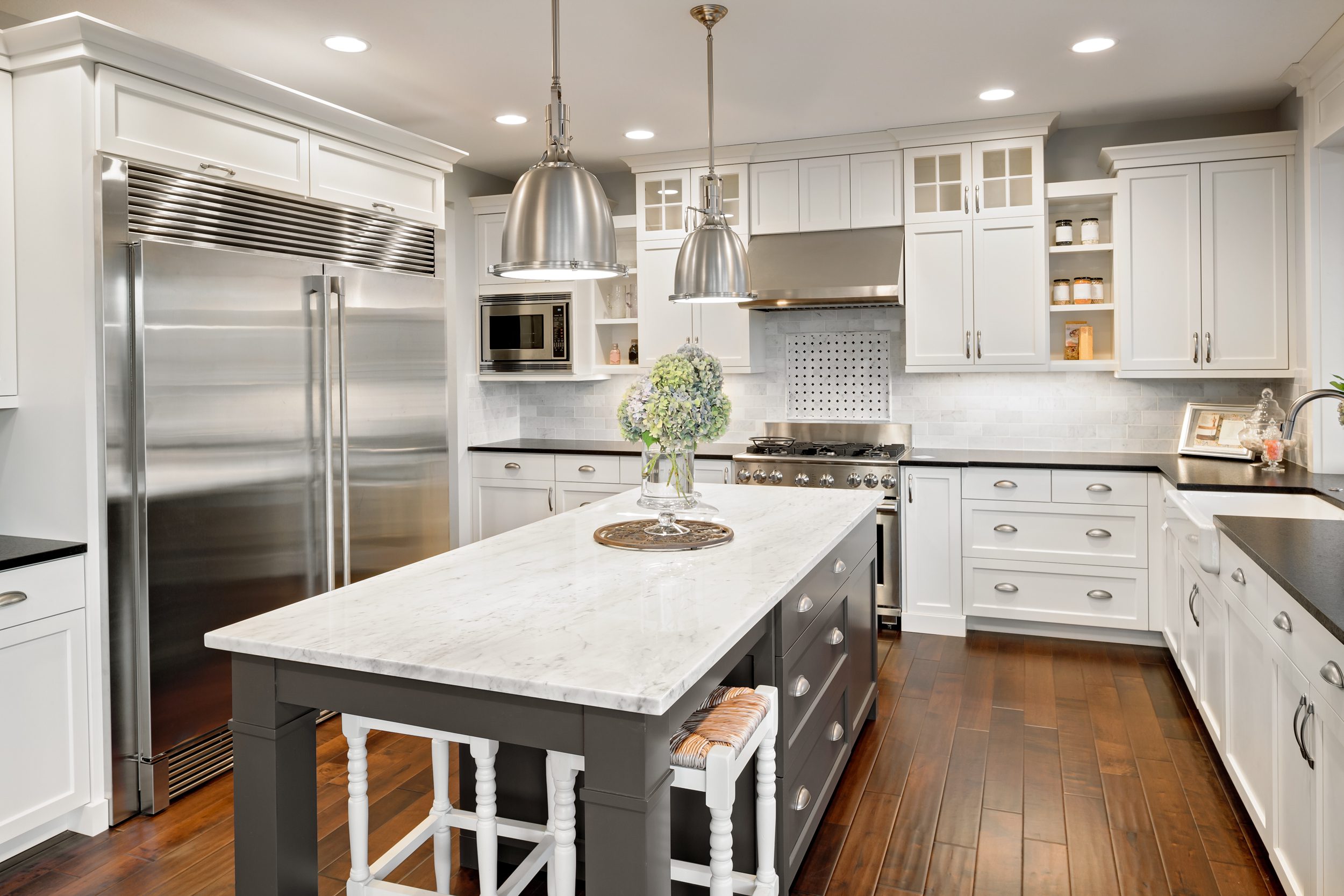 remodel, renovation, kitchen, kitchen renovation, kitchen remodel, new kitchen, kitchen upgrades, floor to ceiling cabinets, two tone cabinets, double kitchen island, built in coffee station, Seamless backsplash and countertops, kitchen trends